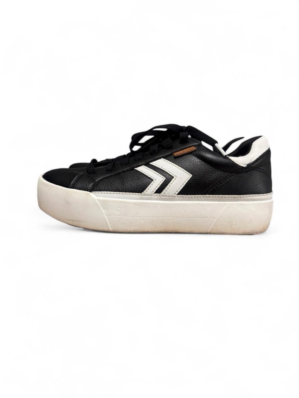 Dr. Scholl’s platform sneakers